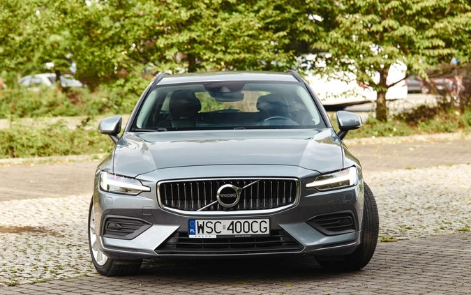 Volvo V60 cena 84700 przebieg: 114000, rok produkcji 2019 z Sierpc małe 232